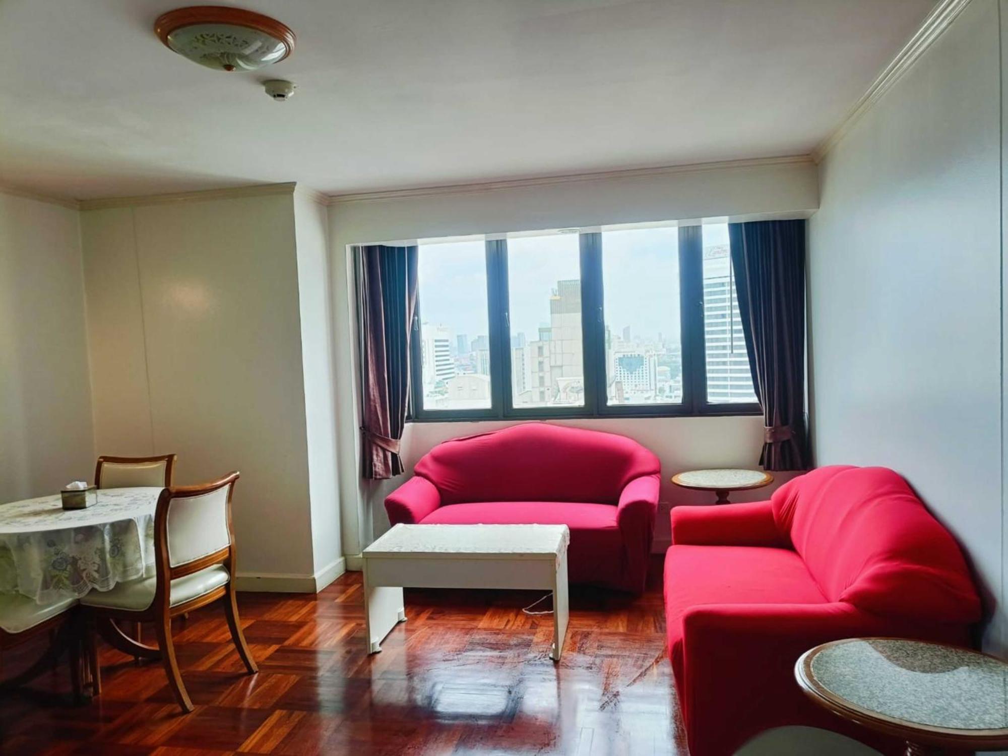 Omni Tower Sukhumvit Nana Direct Hotel Банкок Екстериор снимка